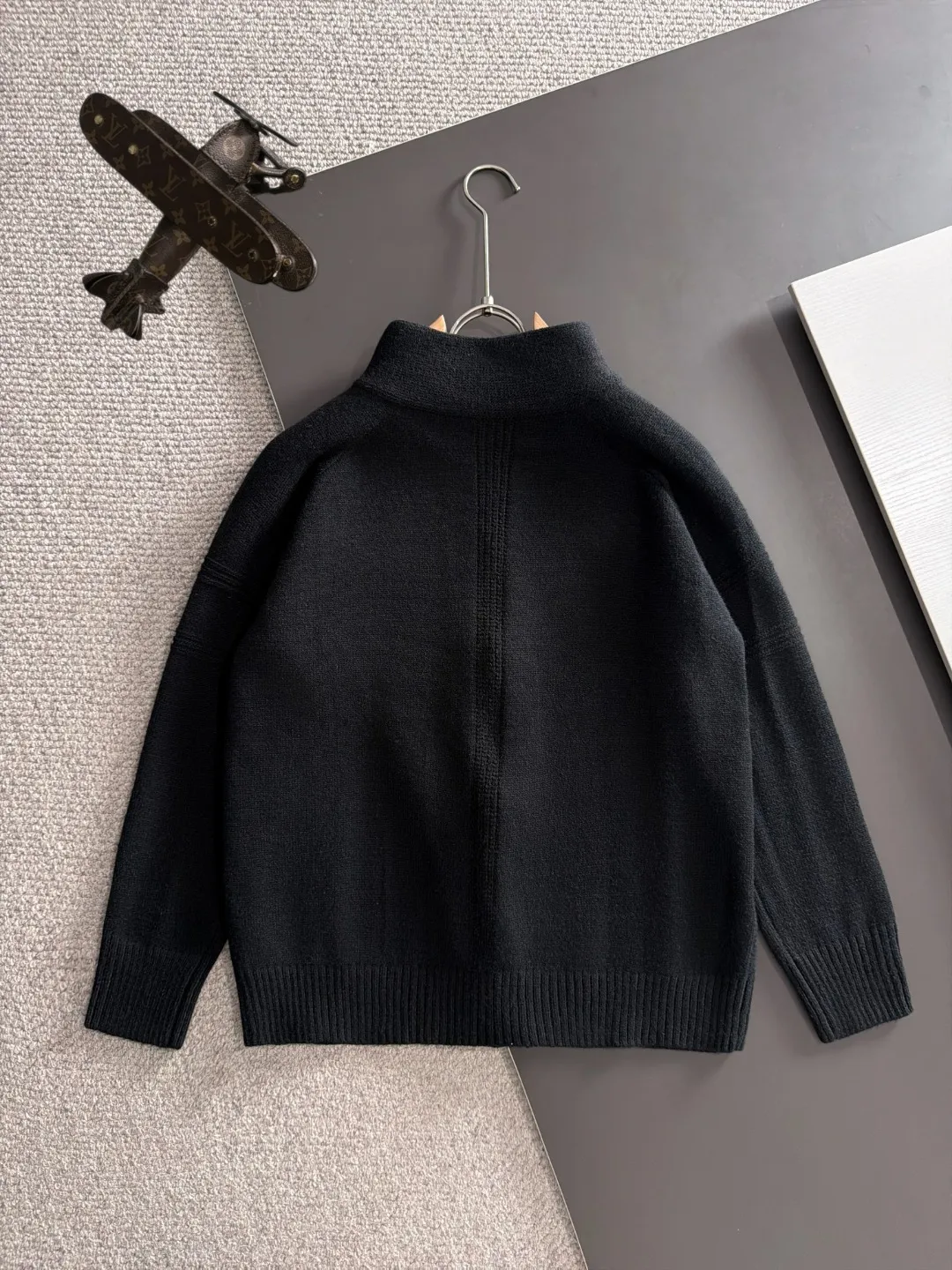 Quality 2026 ， Hot Sale！ . . ，logo ， ！ . . . ！ ！Sizes：M-3XL